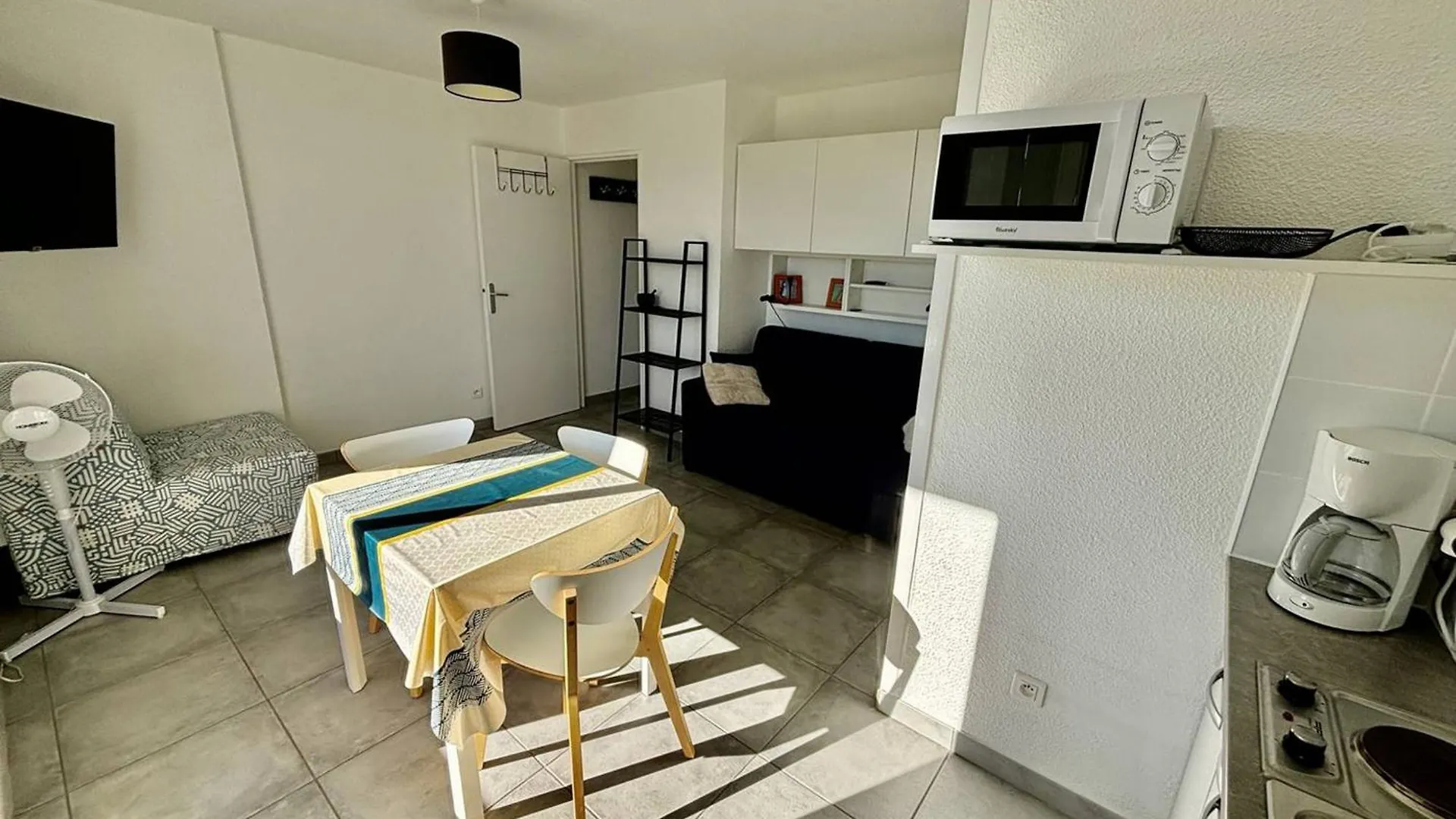 Appartement Lumineux Avec Terrasse Et Parking Proche Plage - Fr-1-816-27 Bormes-les-Mimosas France