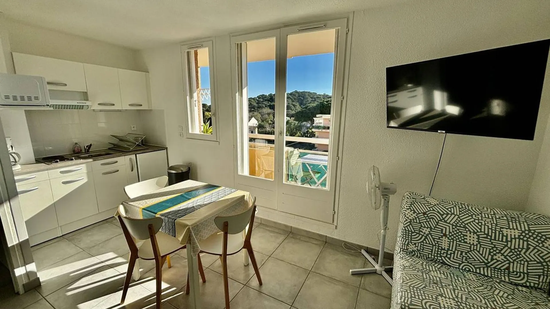 Apartment Appartement Lumineux Avec Terrasse Et Parking Proche Plage - Fr-1-816-27 Bormes-les-Mimosas France