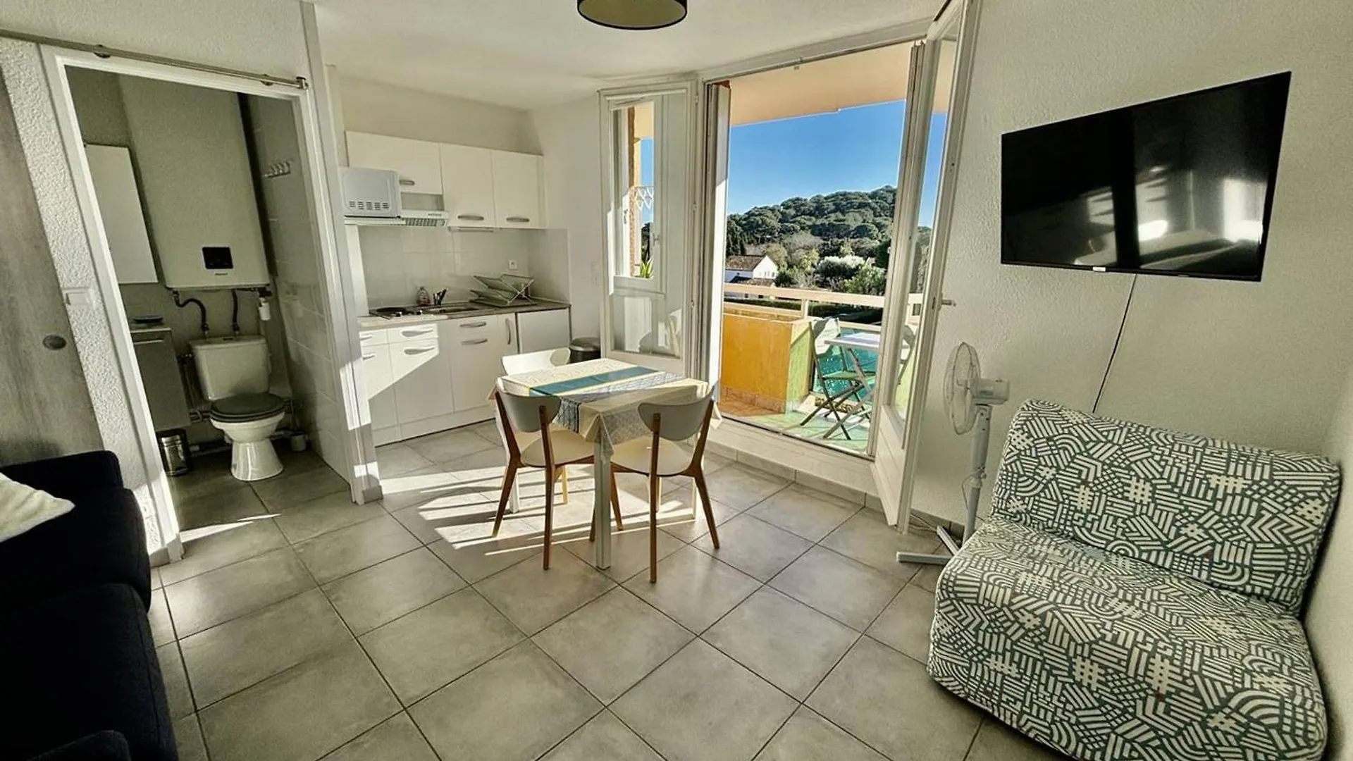 Appartement Lumineux Avec Terrasse Et Parking Proche Plage - Fr-1-816-27 Bormes-les-Mimosas